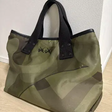[ sacai x KAWS ] 21-0255S 미디엄 토트백