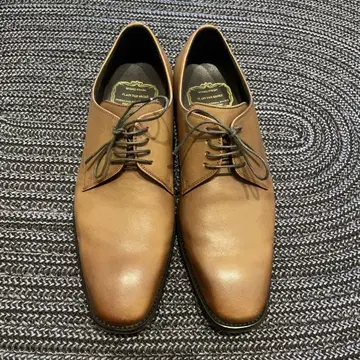 PLAIN TOE SHOES 브라운 가죽 신발 24.5cm