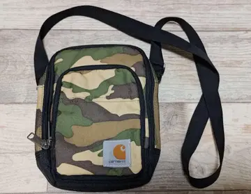 Carhartt 카모 패턴 숄더백
