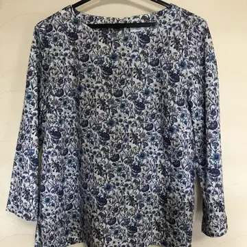 decoy x liberty 프린트 블라우스