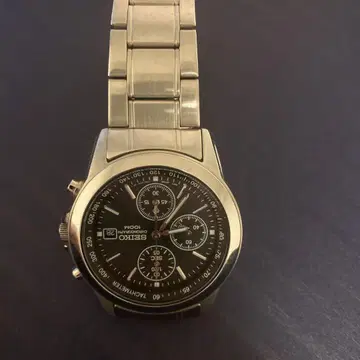SEIKO 크로노그래프 시계 (100M)