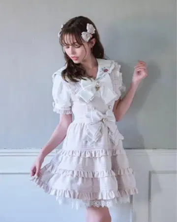 LIZ LISA 프론트 리본 U넥 점프스커트