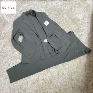 [ 고품질 ] EDIFICE 트래블 수트 셋업 라이트 카키 XS