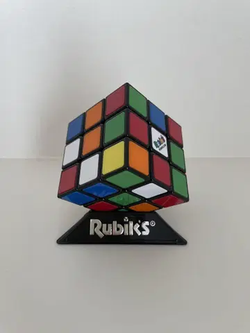 Rubik's 퍼즐 큐브 다색
