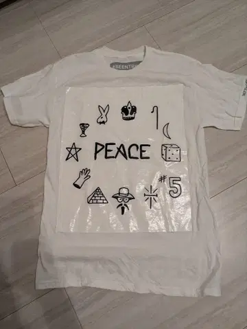 BEENTRILL 'PEACE' 티셔츠 사이즈 M