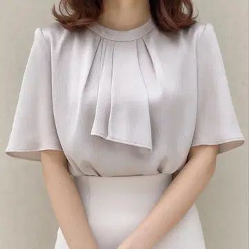 Natural Beauty Basic 드레이프감 블라우스