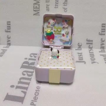 [ 포차코 ] 딸기신문 50주년 기념 유메큥 반지 BOX
