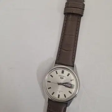 SEIKO 5 손목시계