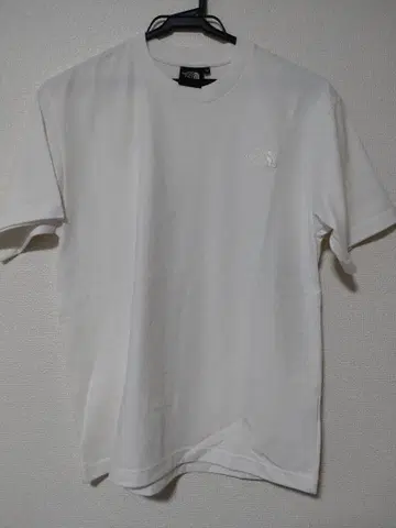 THE NFNORTH FACE 티셔츠