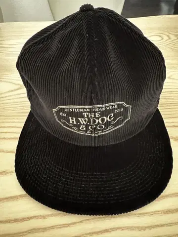 THE H.W.DOG&CO/에이치더블유독앤코