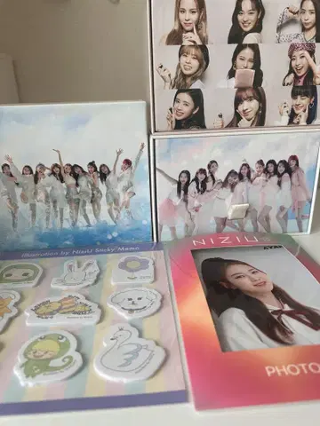 NiziU 굿즈, CD