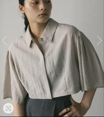 스타일믹서 플레어 슬리브 숏 셔츠