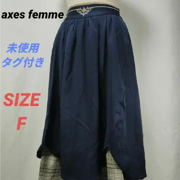 미사용 택 포함 axes femme 밑단 절개 턱 스커트 네이비 플레어