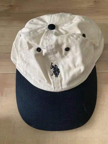 U.S. POLO ASSN. 베이지 블랙 캡