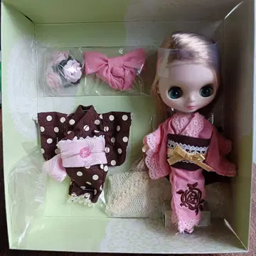 미니 브라이스 마메치요 스트로베리 밀푀유