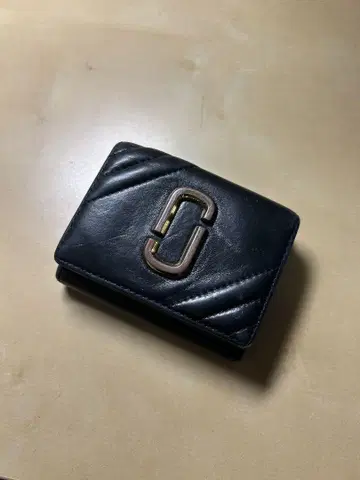 MARC JACOBS 3단 블랙 지갑