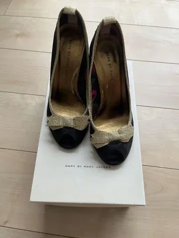 MARC BY MARC JACOBS 하이힐 펌프스
