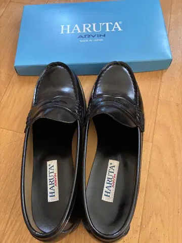 HARUTA ARVAN 블랙 로퍼