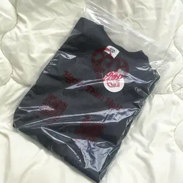 HTH Glitter Heart Logo Tee 상의