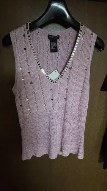JANE DOE COLLECTION 핑크 니트 민소매