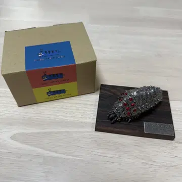 지브리 미술관 나우시카 왕 피규어 적안 오리지널 미타카의 숲