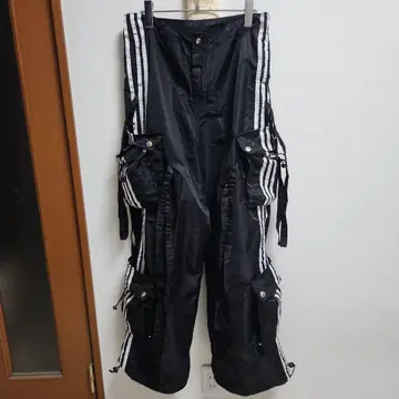 사이드라인 테크노 팬츠