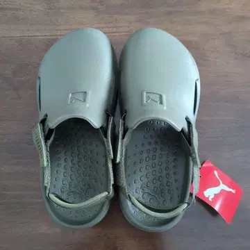 PUMA 푸마 시부이 샌들 올리브색