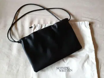 NOTHING WRITTEN Nella strap bag