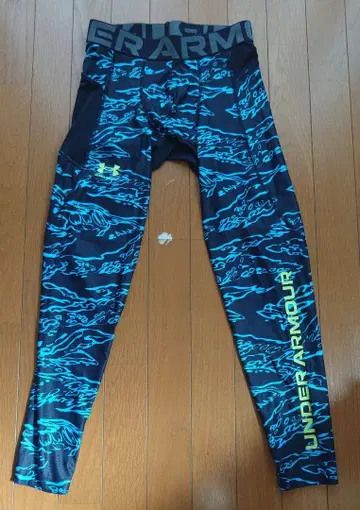 UNDER ARMOUR HEATGEAR L 사이즈 레깅스