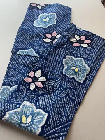 아리마츠 시보리 유카타 짙은 파랑에 꽃