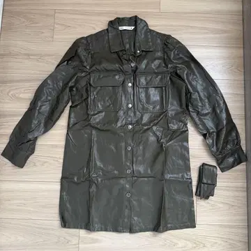 ZARA 버튼 가죽 원피스 새상품급