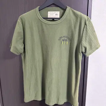 Alpha Industries 올리브 그린 티셔츠 XL