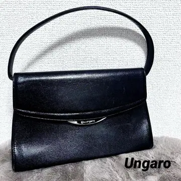 Uby Ungaro 웅가로 소가죽 로고 플레이트 핸드백 블랙