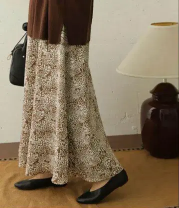 어반 리서치 DOORS 랜덤 레오파드 스커트