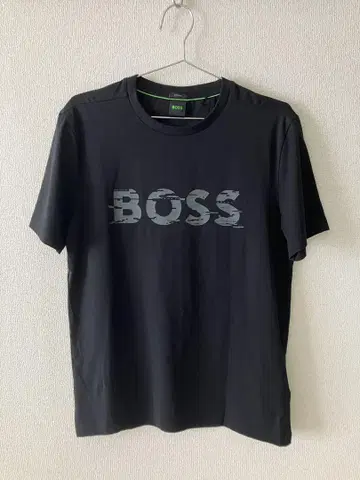 [새상품급] BOSS 블랙 티셔츠 M