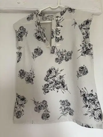 LilyBrown 블라우스