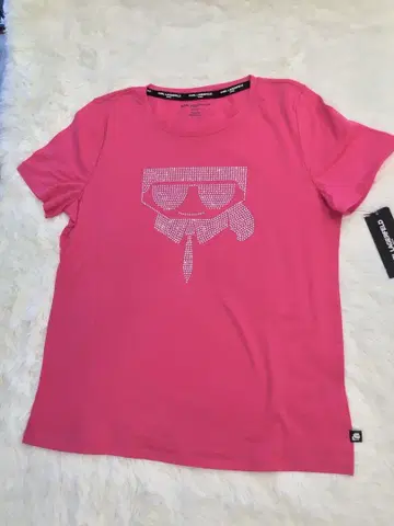 [미사용 새상품] KARL LAGERFELD 핑크 T셔츠