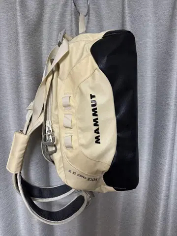 마무트 MAMMUT ROCK CARGO SE 25 더플 & 백팩