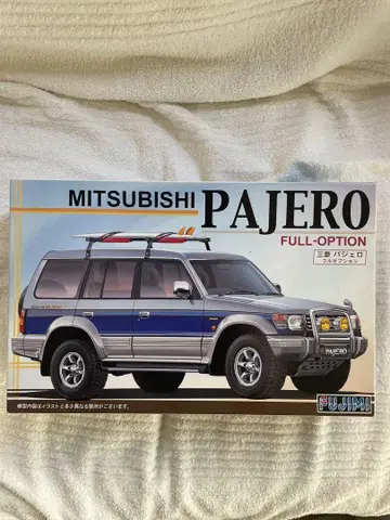 MITSUBISHI PAJERO FULL-OPTION 1/24