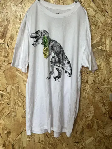 USA Goodie Two Sleeves Rex 티셔츠 M 화이트
