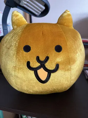 냥코 대전쟁 초BIG 봉제 인형 (금 고양이)