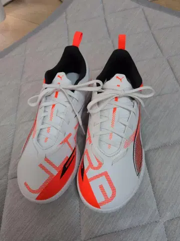 PUMA ULTRA 축구화 화이트/오렌지