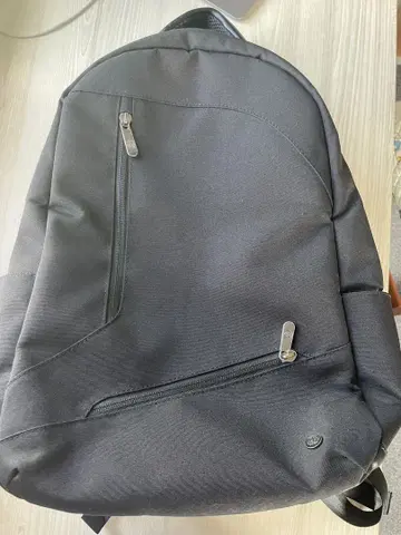 PKG 블랙 백팩