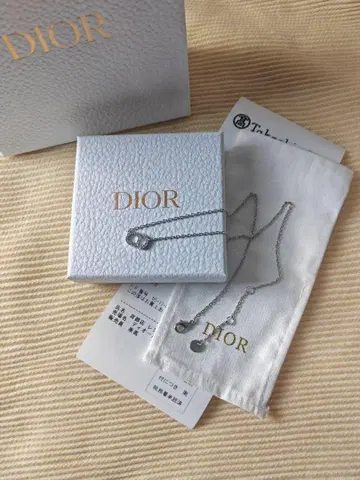 PETIT CD 로고 모티브 실버 목걸이