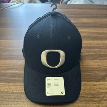 NIKE Oregon NCAA Classic Swoosh Flex Cap