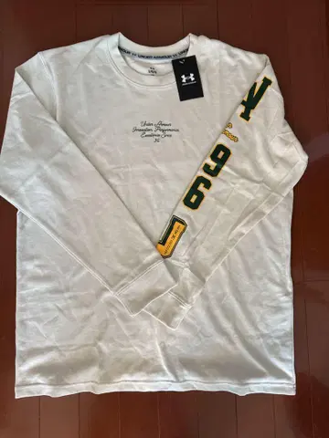 [새상품] UNDER ARMOUR 롱 슬리브 T셔츠 L/G 화이트