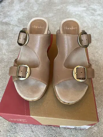 DANSKO 샌들 Carla Full Grain Sand