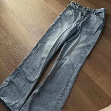 LILY BROWN 오가닉 플레어 데님 팬츠