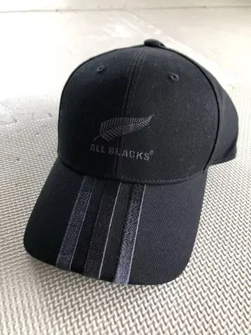 [새상품] ALL BLACKS 블랙 캡 아디다스