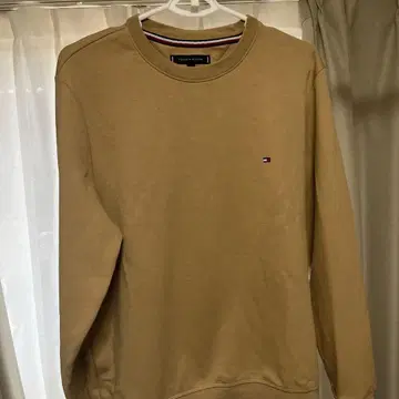 TOMMY HILFIGER 베이지 L 크루넥 트레이닝복